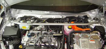 TOM's Upper Performance Rod - Toyota Prius C / Aqua NHP10 (1NZ-FXE + 1LM)